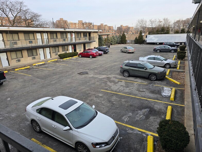More Photos Of 6535 S King Dr, Chicago Hotel For Sale