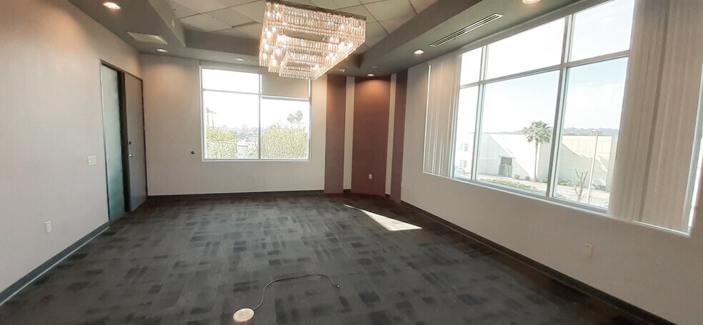 More Photos Of 17528-17588 E Rowland St, City Of Industry Light Distribution For Lease