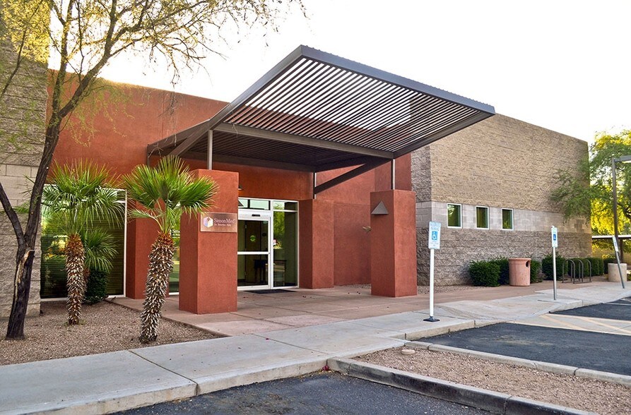 More Photos Of 875 N Greenfield Rd, Gilbert Medical For Lease