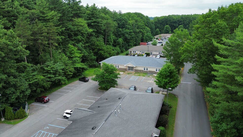 More Photos Of 513 Moe Rd, Clifton Park Serviced Offices For Lease