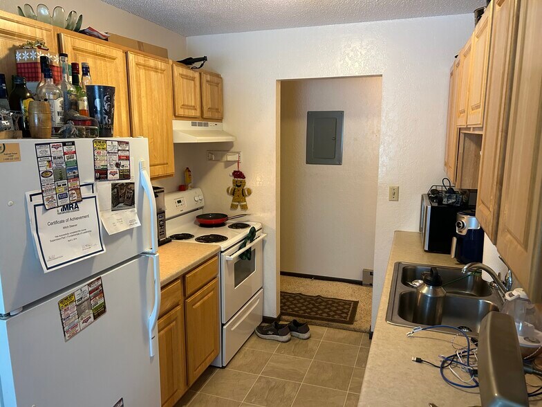 More Photos Of 509 N 5th St, Beresford Apartments For Sale