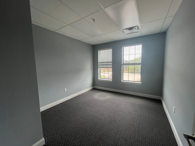 More Photos Of 2570 Justin Rd, Lewisville General Retail For Lease
