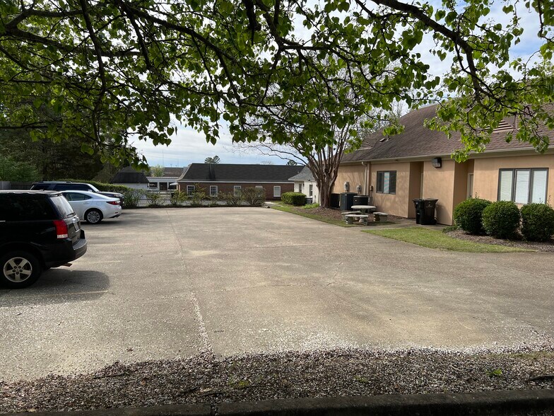 More Photos Of 4228 Lomac St, Montgomery Office For Sale