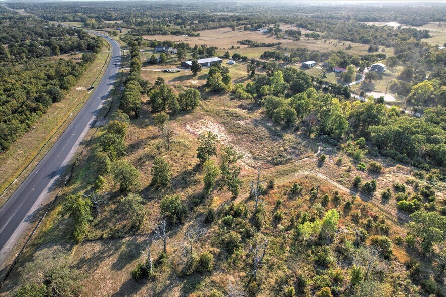 More Photos Of 12670 S Highway 48, Bristow Warehouse For Sale