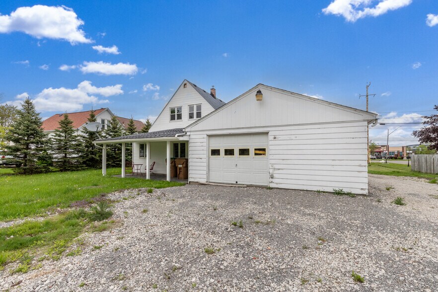 More Photos Of 4830 Transit Rd, Depew Office Residential For Sale