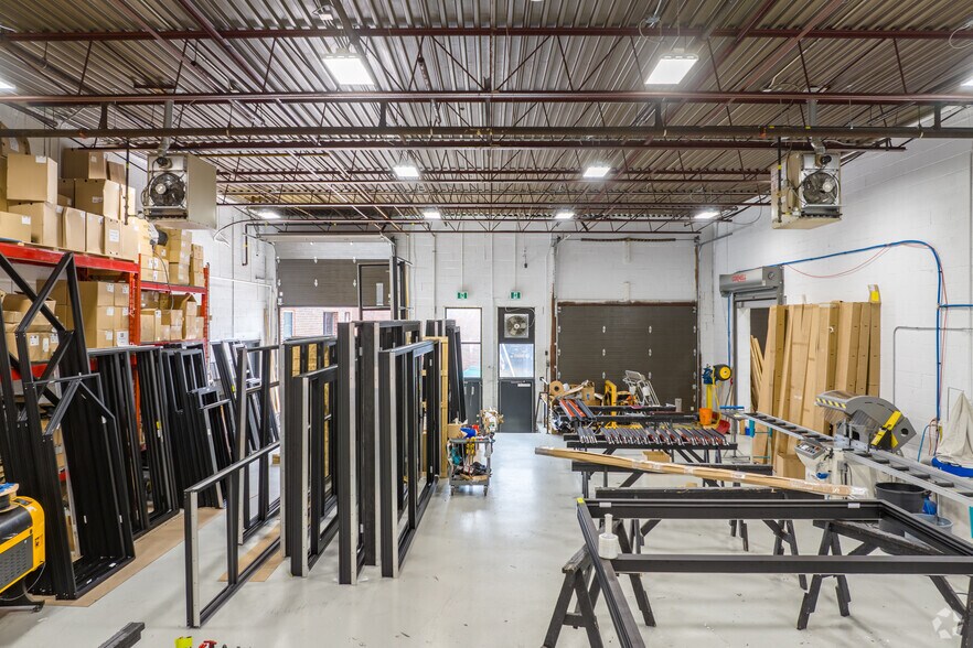 More Photos Of 7720 Kimbel St, Mississauga Warehouse For Lease