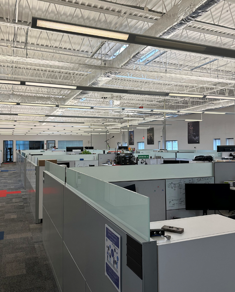 More Photos Of 19 Alpha Rd, Chelmsford Research And Development For Lease