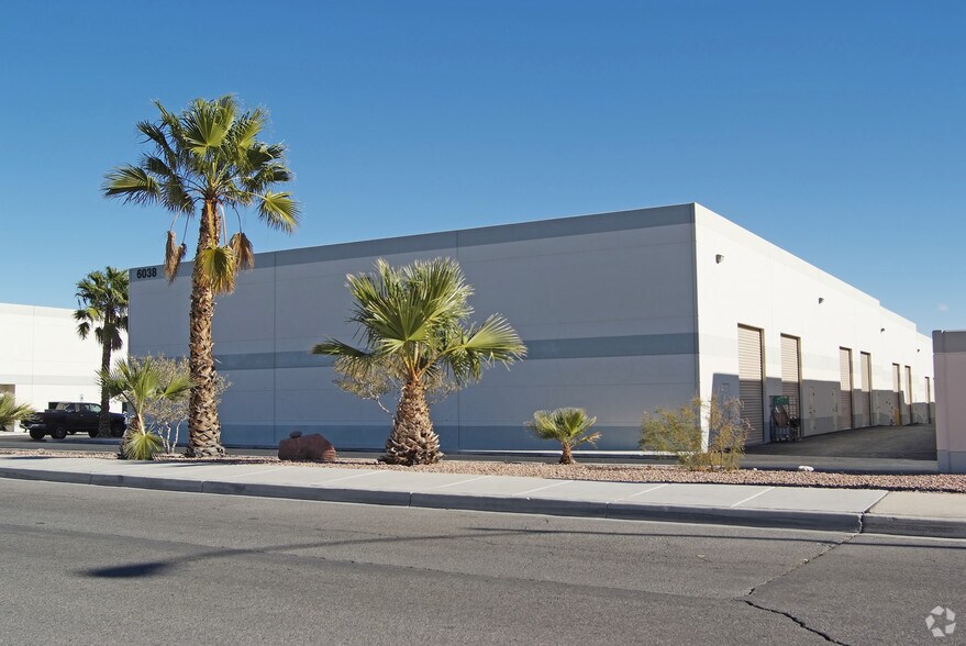 More Photos Of 6038 Topaz St, Las Vegas Warehouse For Lease
