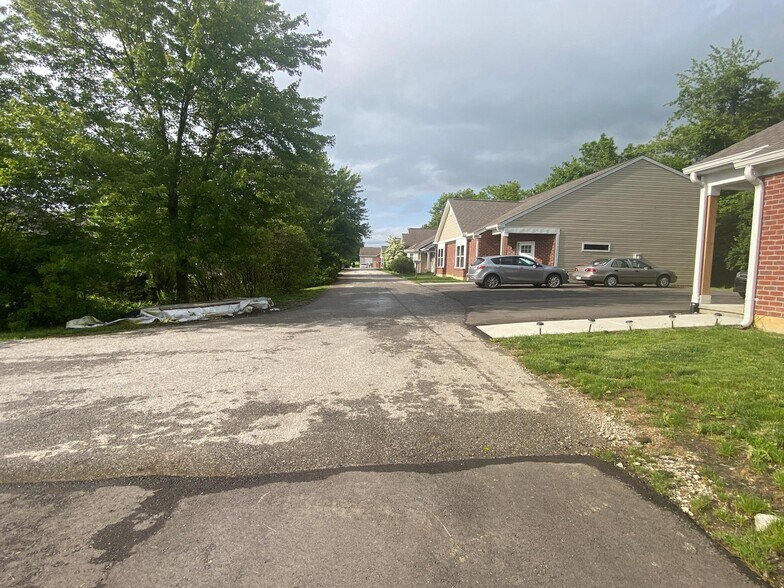 More Photos Of , Cincinnati Multifamily For Sale