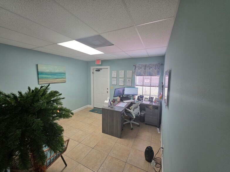 More Photos Of 2040 Highway A1A, Indian Harbour Beach Medical For Lease