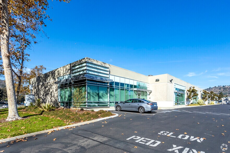 Primary Photo Of 11055 Flintkote Ave, San Diego Research And Development For Lease