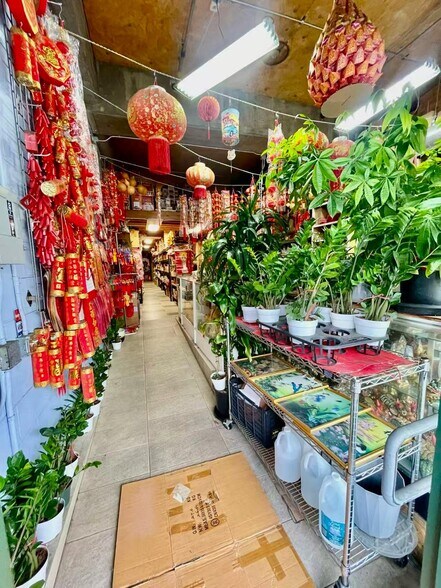 More Photos Of 388 9th St, Oakland Apartments For Sale