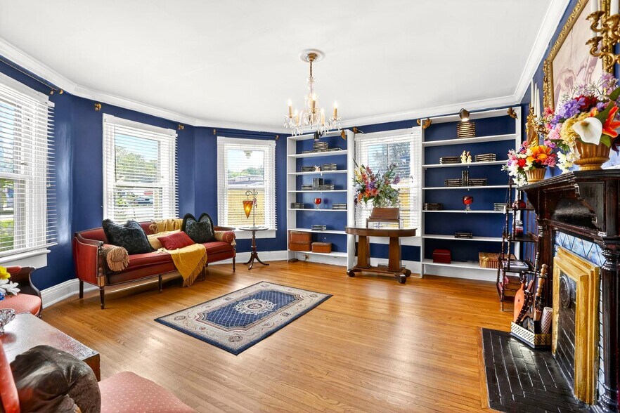 More Photos Of 605 Mineral Ave, Mineral Storefront Retail Office For Sale