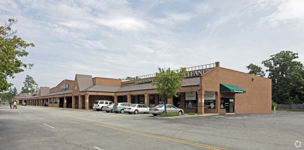 More Photos Of 8100 George Washington Mem Hwy, Yorktown Freestanding For Lease