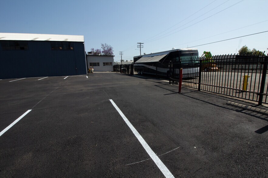 More Photos Of 748 N McKeever Ave, Azusa Warehouse For Sale