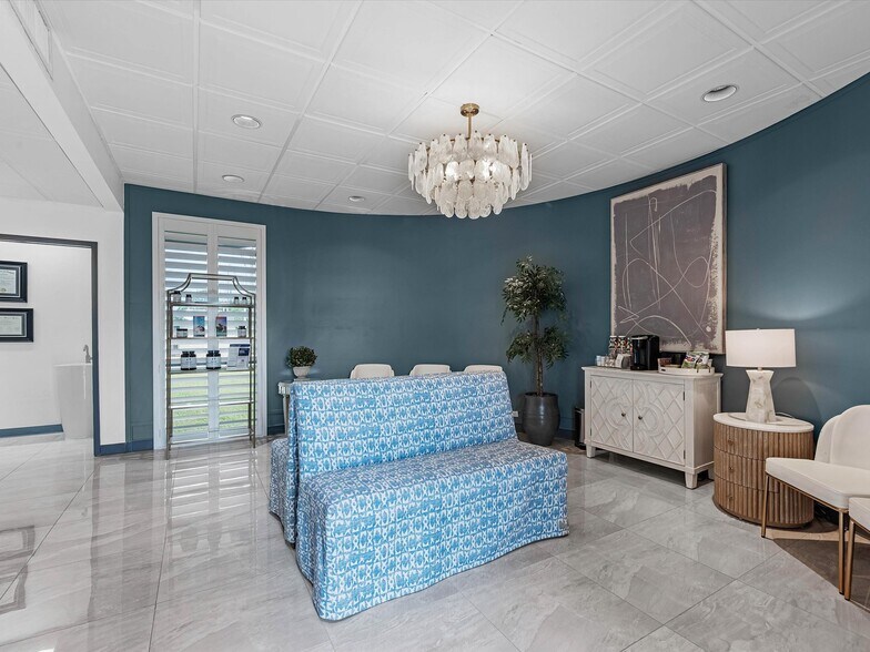 More Photos Of 525 Blossom St, Webster Medical For Sale