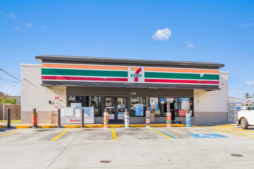 More Photos Of 198 Highway A1a, Satellite Beach Convenience Store For Sale