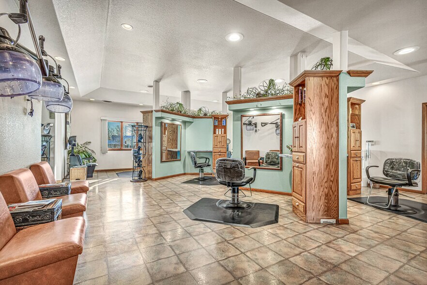 More Photos Of 1101 Service Rd, Kiel Freestanding For Sale