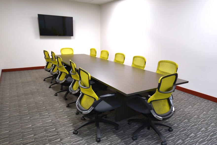 More Photos Of 2121 Midway Rd, Carrollton Office For Lease