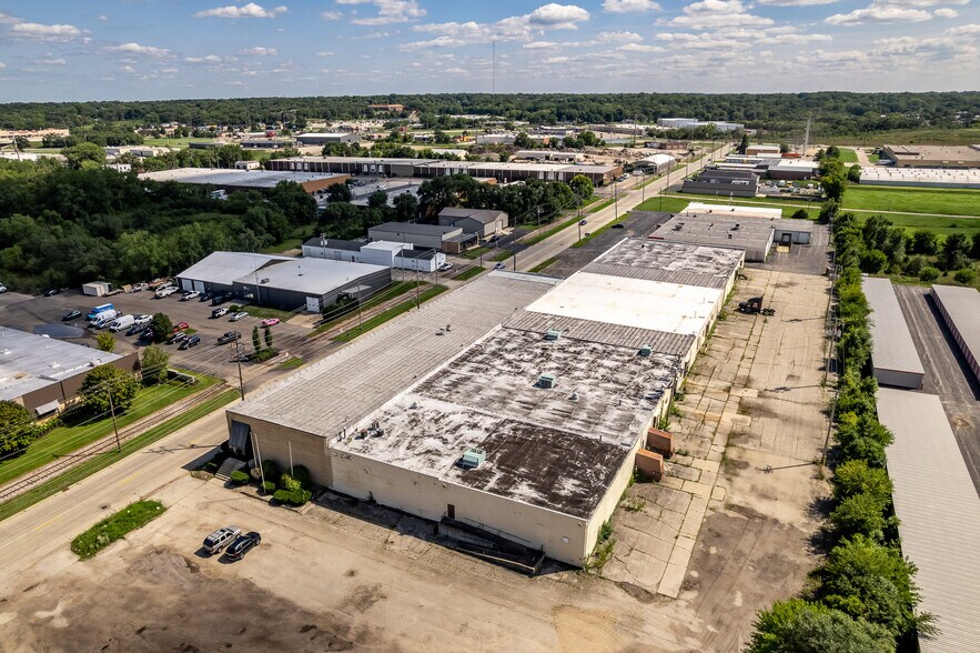 More Photos Of 6320 Material Ave, Loves Park Warehouse For Sale