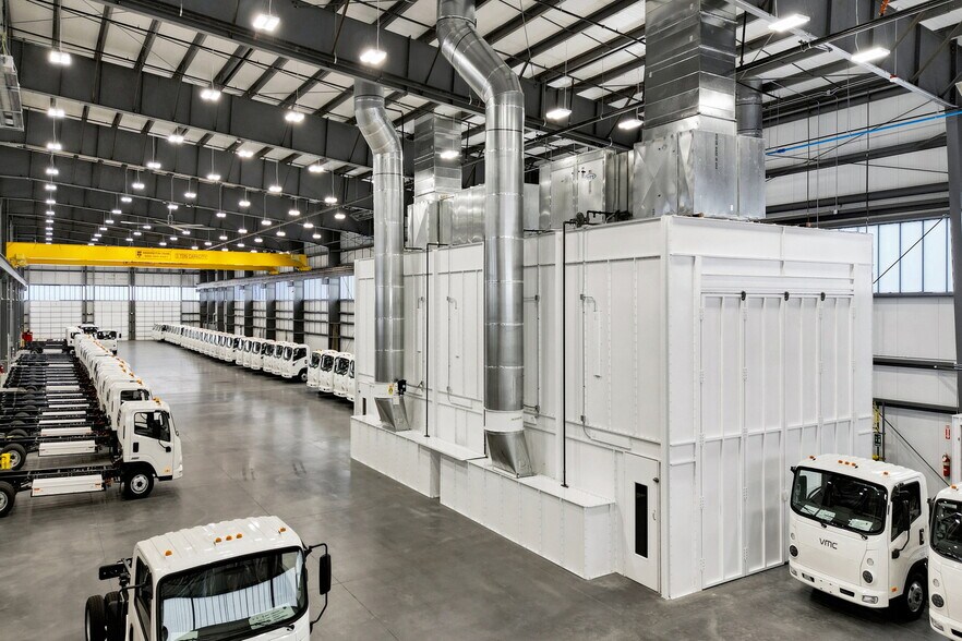 More Photos Of 5463 Pacific Fern Dr, Ferndale Manufacturing For Sale