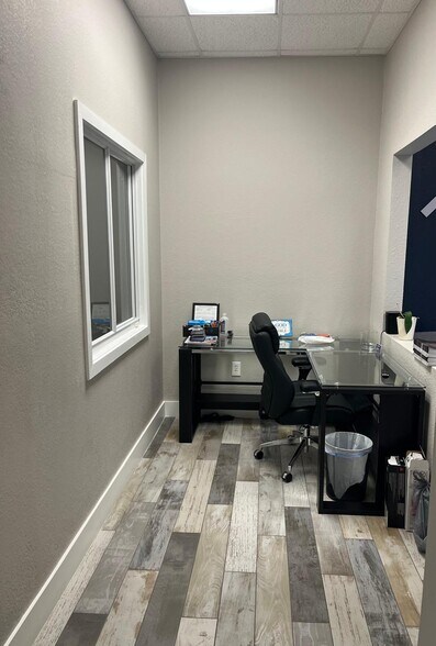 More Photos Of 20871 Johnson St, Pembroke Pines Warehouse For Sale