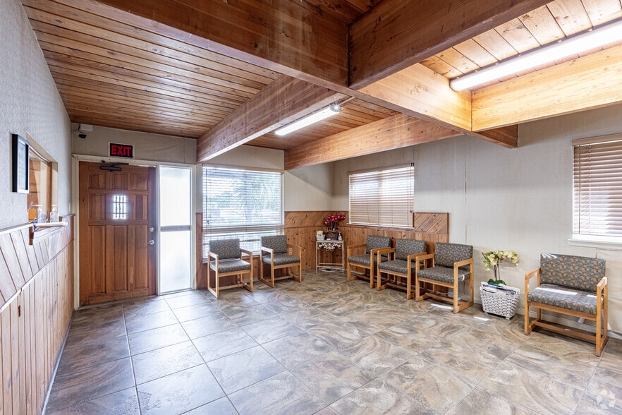 More Photos Of 6190 NW 11th St, Sunrise Office For Sale