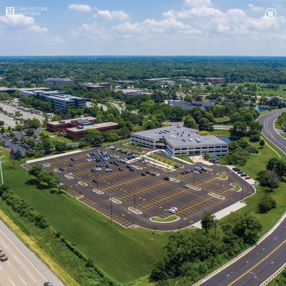 More Photos Of 387 Shuman Blvd, Naperville Medical For Sale