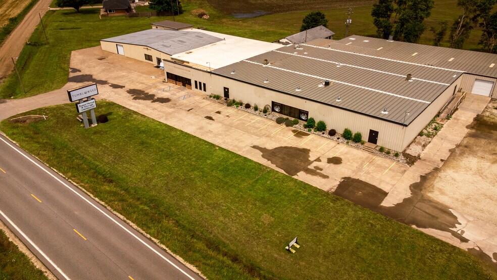 More Photos Of 5680 W Old Highway 40, Salina Warehouse For Sale