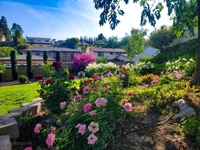 More Photos Of 7501 Linley Ln, Canoga Park Specialty For Sale
