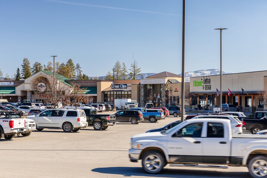 More Photos Of 6475 US Highway 93 S, Whitefish Unknown For Lease
