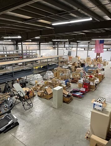 More Photos Of 2600 6th Ave, Troy Showroom For Sale