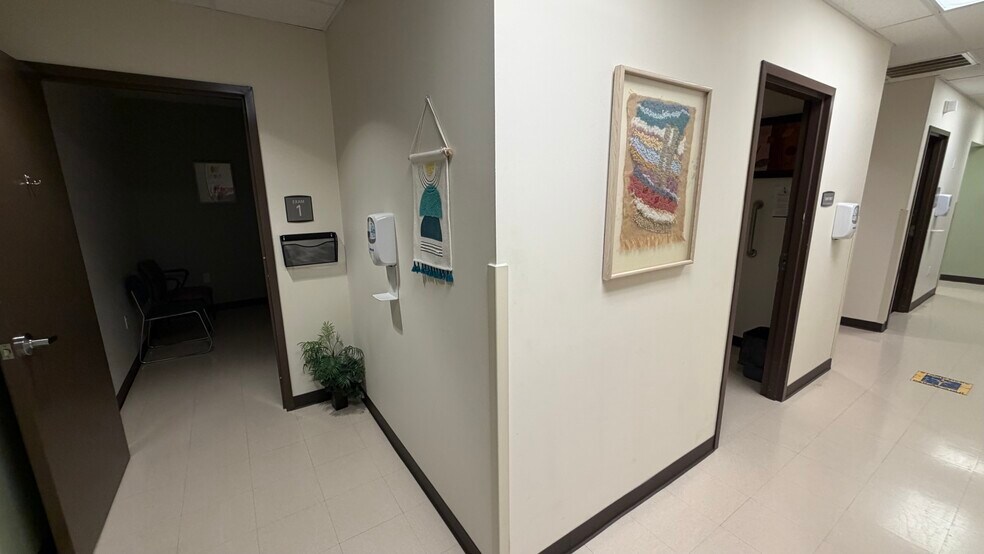 More Photos Of 4379 Easton Ave, Bethlehem Medical For Lease