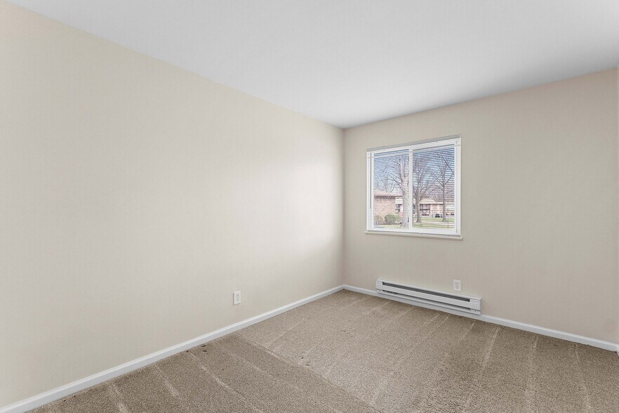 More Photos Of 7446 Sieloff Dr, Hazelwood Apartments For Sale