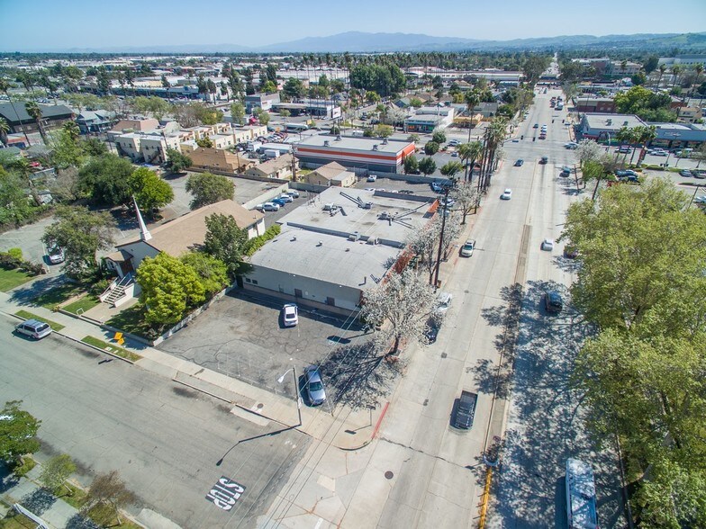 More Photos Of 570 N Towne Ave, Pomona Storefront Retail Office For Sale
