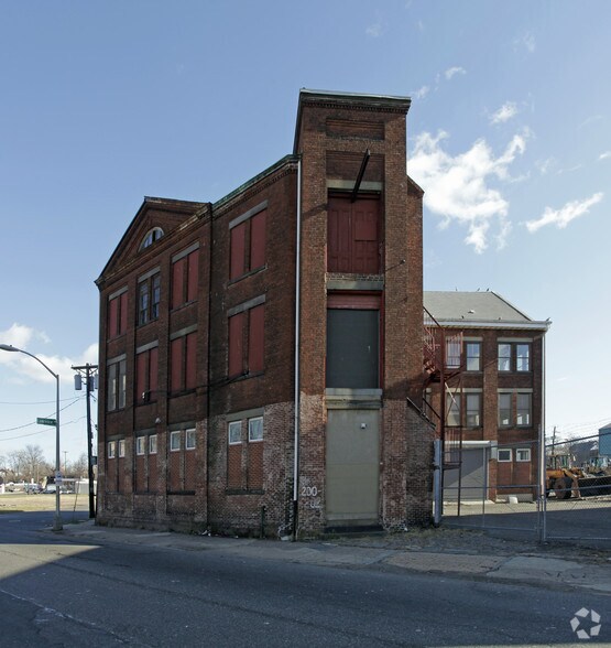 Primary Photo Of 200-202 River St, Paterson Industrial For Sale