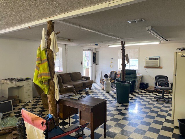 More Photos Of 15700 Hwy 175 E, Poynor General Retail For Sale