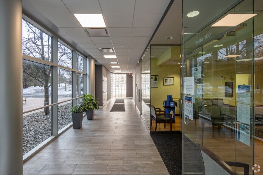 More Photos Of 4 Industrial Way W, Eatontown Office For Lease