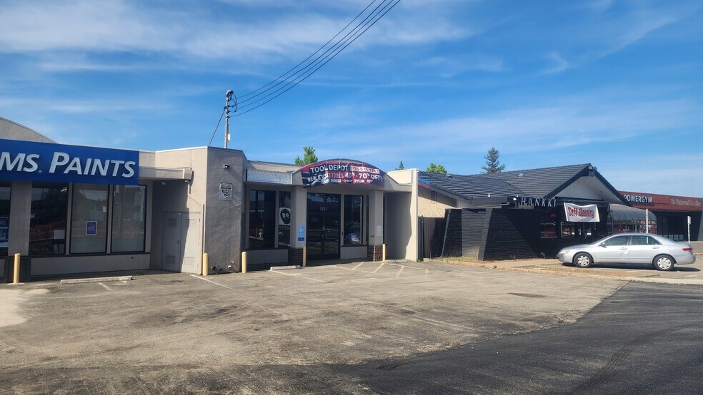 More Photos Of 3119-3121 Arden Way, Sacramento Freestanding For Lease