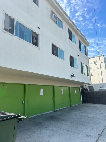 More Photos Of 737 E 5th St, Long Beach Apartments For Sale