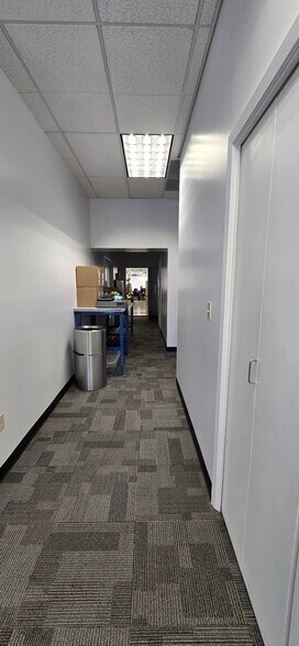 More Photos Of 4 Sierra Way St, Georgetown Light Distribution For Sale