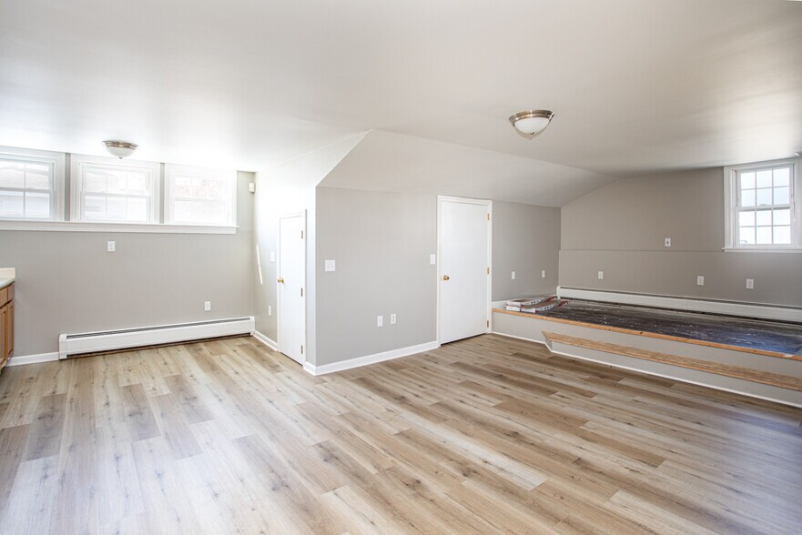 More Photos Of 399 N Main St, Fall River Office Residential For Sale