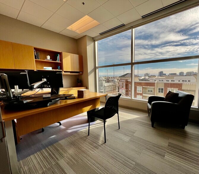 More Photos Of 2600 N Dallas Pky, Frisco Office For Lease