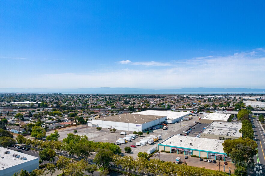 More Photos Of 3199 Alvarado St, San Leandro Warehouse For Lease