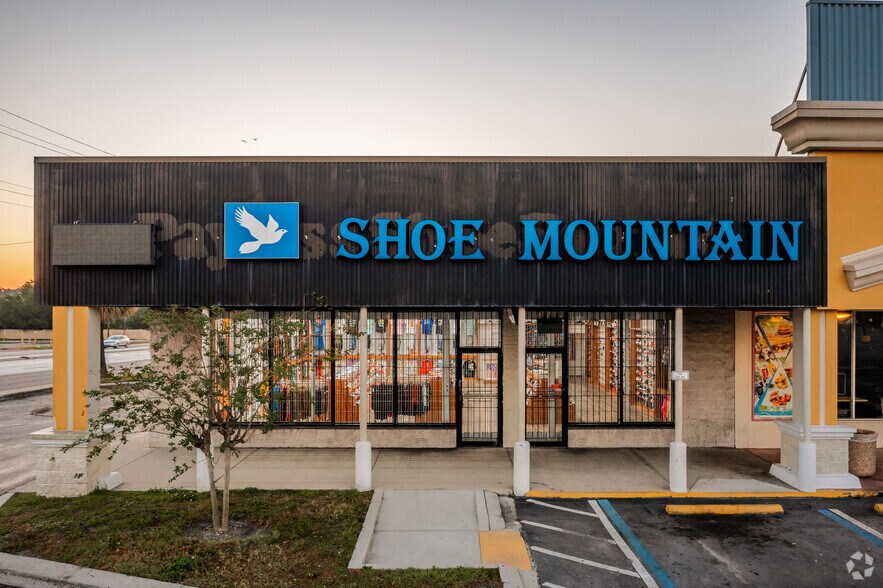 More Photos Of 2211-2329 E Hillsborough Ave, Tampa Unknown For Lease