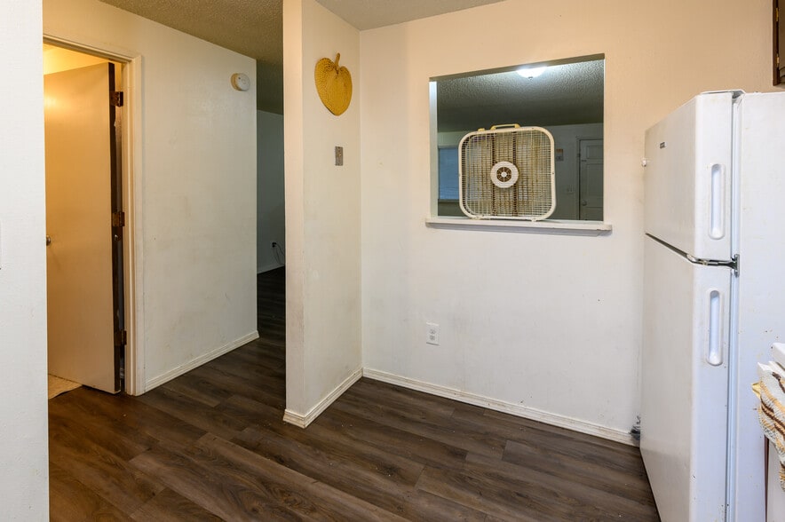 More Photos Of 2125 SW Xero Ln, Redmond Apartments For Sale