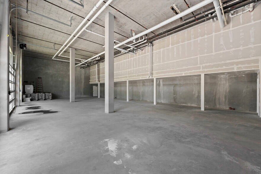 More Photos Of 160 S Ventura Ave, Ventura Apartments For Lease