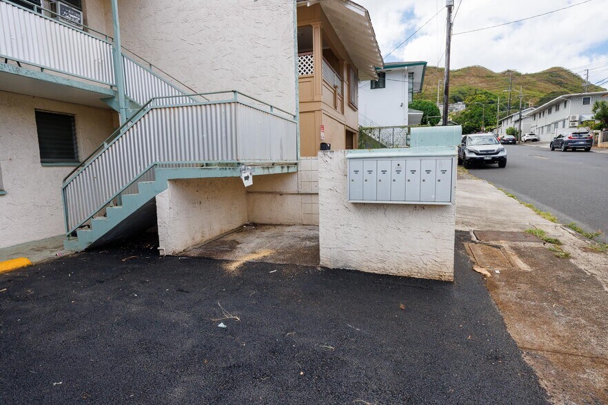 More Photos Of 110 S Kuakini St, Honolulu Apartments For Sale