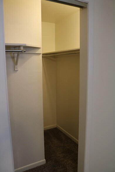 More Photos Of 333 23rd Ave, Longmont Apartments For Sale