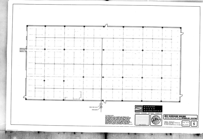 More Photos Of 2240 Boyd Rd, Export Warehouse For Lease